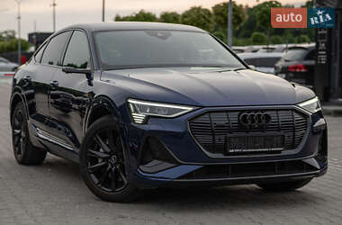 Позашляховик / Кросовер Audi e-tron 2020 в 