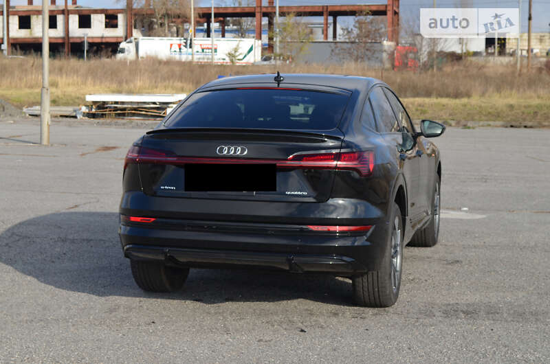 Внедорожник / Кроссовер Audi e-tron 2022 в Харькове фото 18 Внедорожник / Кроссовер Audi e-tron 2022 в Харькове