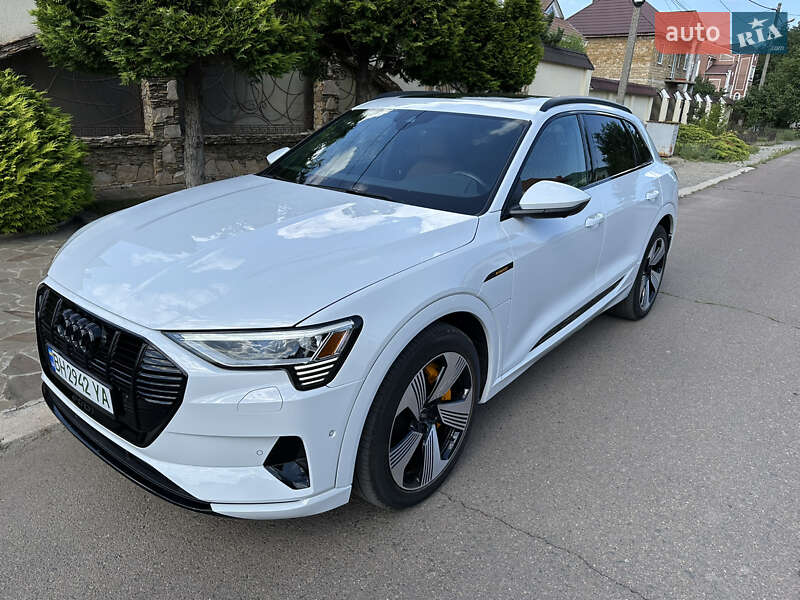 Audi e-tron 2021 Audi e-tron 2021