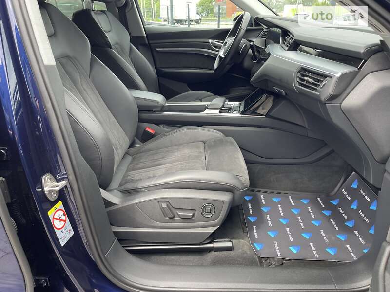 Внедорожник / Кроссовер Audi e-tron 2020 в Ровно