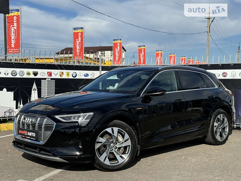Позашляховик / Кросовер Audi e-tron 2020 в Києві