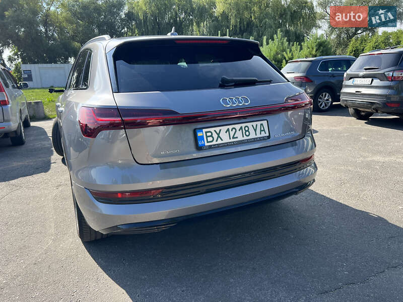 Внедорожник / Кроссовер Audi e-tron 2019 в Хмельницком