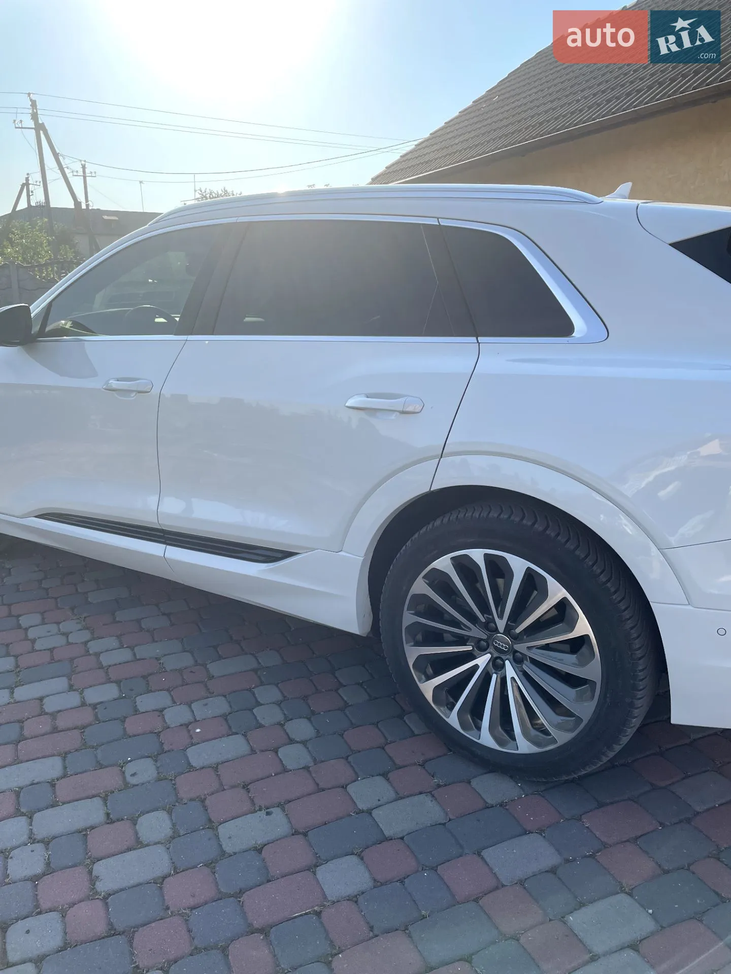 2019 Audi e-tron - мініатюра 6