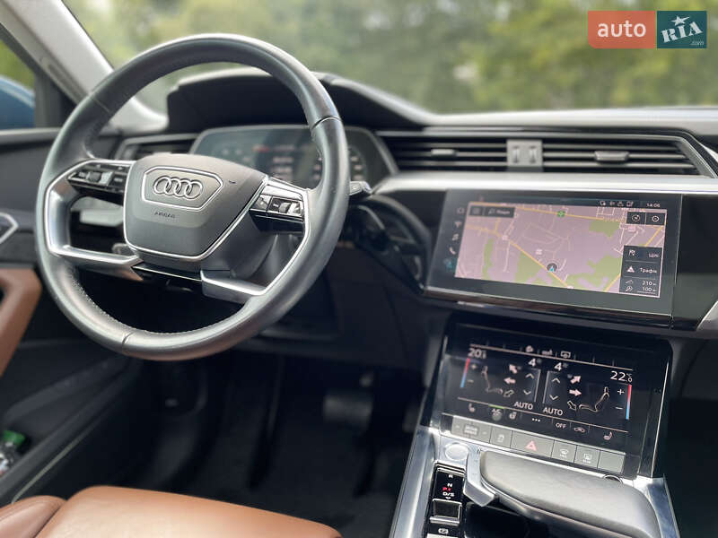 Позашляховик / Кросовер Audi e-tron 2019 в Житомирі