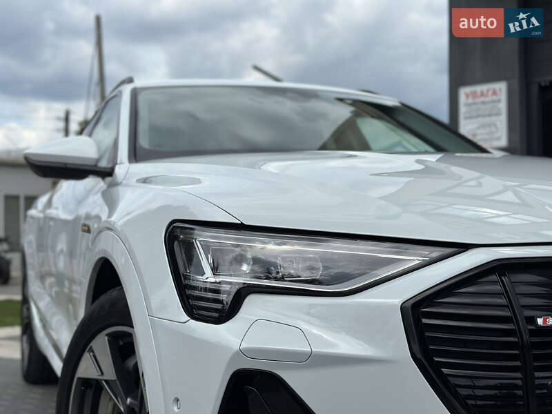 Внедорожник / Кроссовер Audi e-tron 2021 в Львове