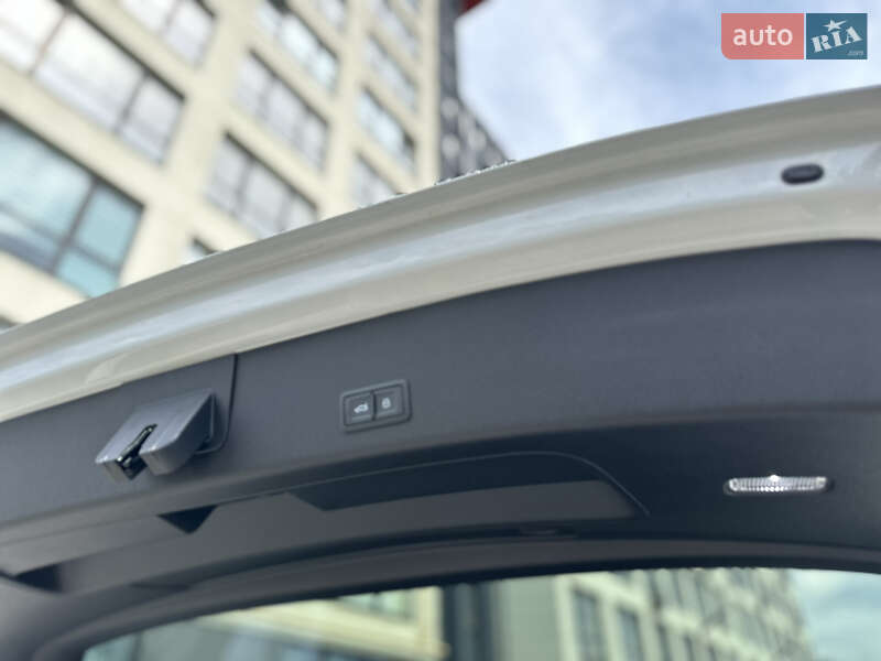 Внедорожник / Кроссовер Audi e-tron 2021 в Львове