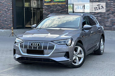 Внедорожник / Кроссовер Audi e-tron 2019 в Черновцах