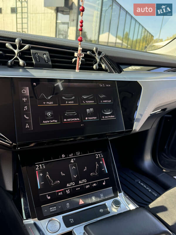 Внедорожник / Кроссовер Audi e-tron 2020 в Львове