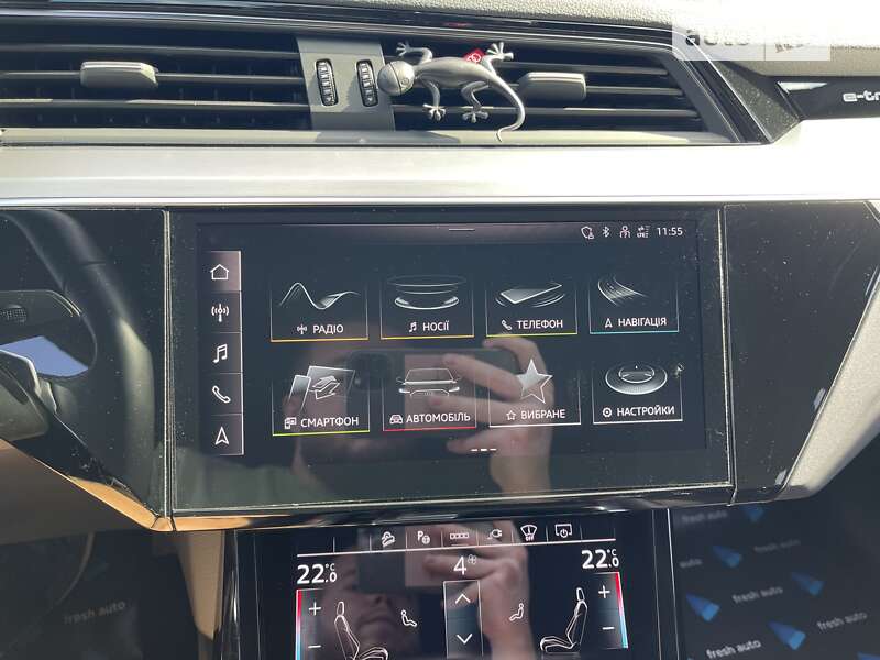Внедорожник / Кроссовер Audi e-tron 2021 в Ровно фото 21 Внедорожник / Кроссовер Audi e-tron 2021 в Ровно