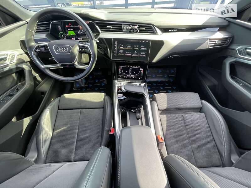 Внедорожник / Кроссовер Audi e-tron 2021 в Ровно фото 30 Внедорожник / Кроссовер Audi e-tron 2021 в Ровно