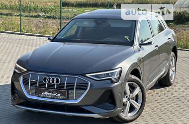 Позашляховик / Кросовер Audi e-tron 2021 в Луцьку