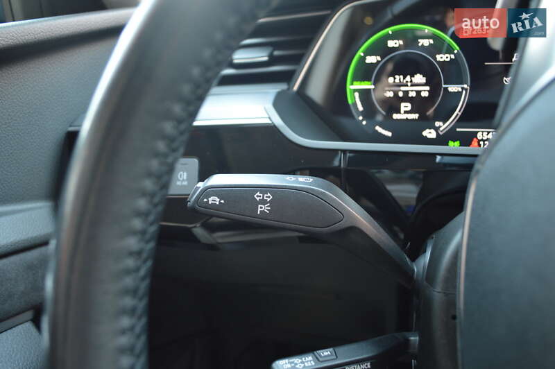 Внедорожник / Кроссовер Audi e-tron 2020 в Львове