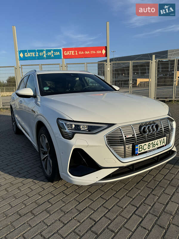 Внедорожник / Кроссовер Audi e-tron 2020 в Львове