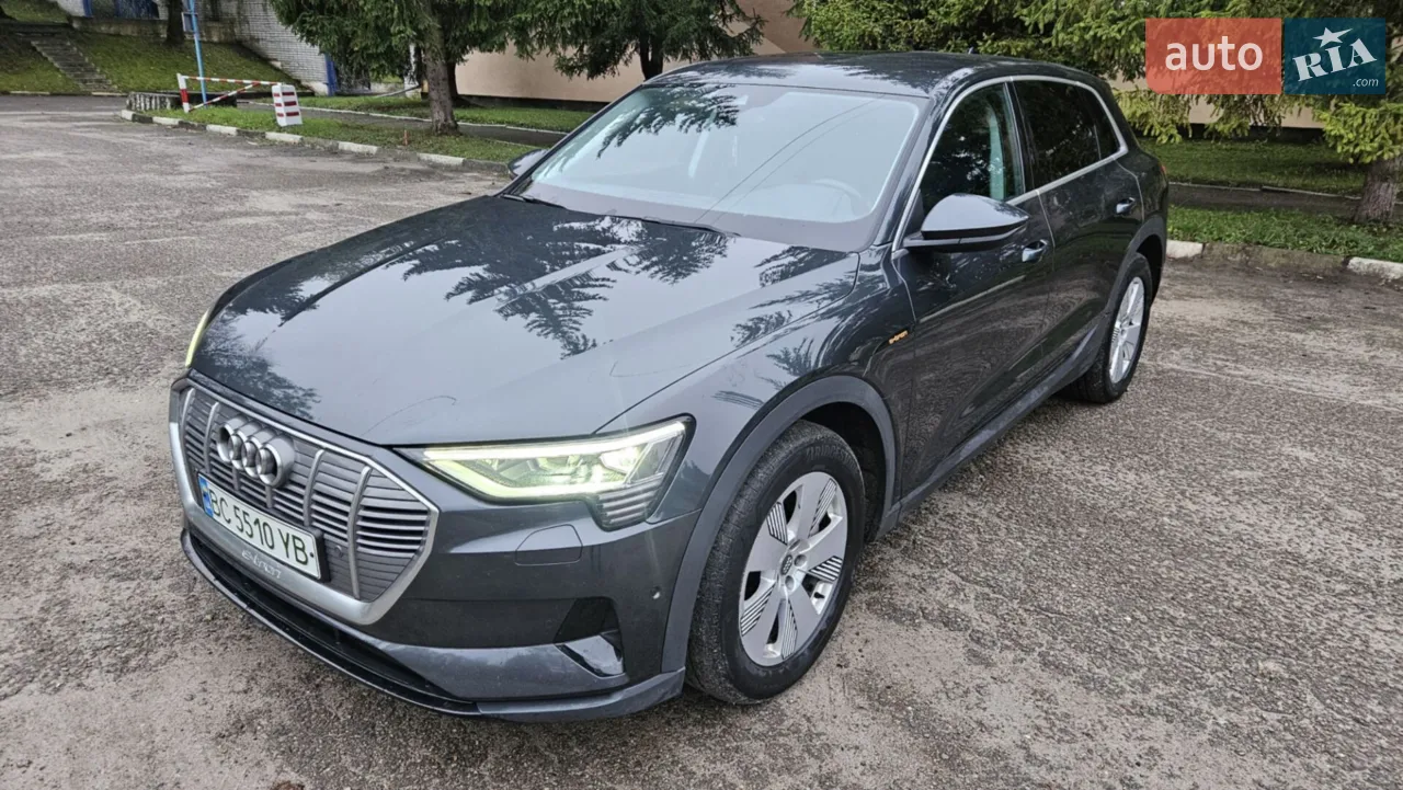 2020 Audi e-tron - мініатюра 32