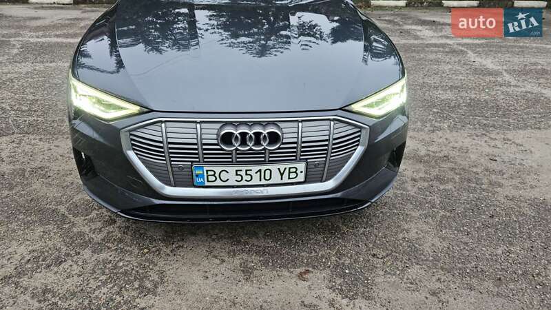 Позашляховик / Кросовер Audi e-tron 2020 в Миколаєві