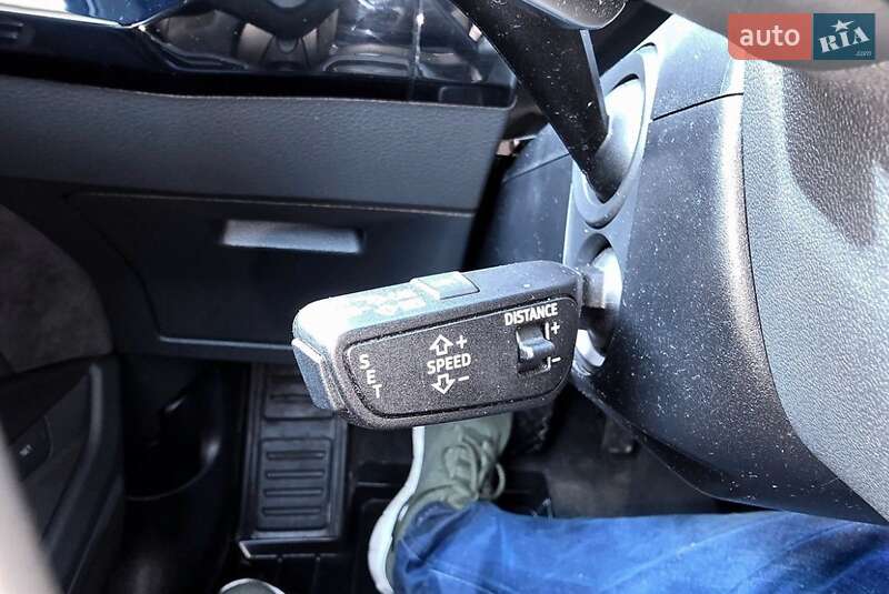 Внедорожник / Кроссовер Audi e-tron 2019 в Киеве