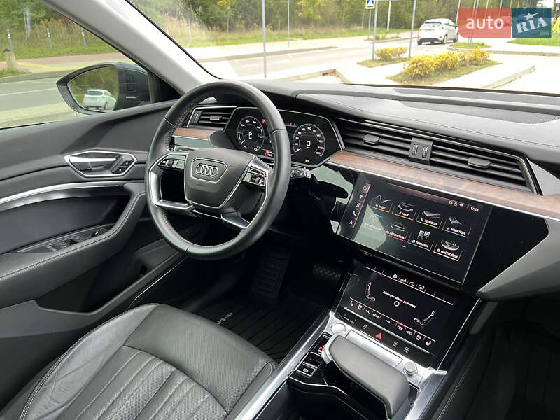 Внедорожник / Кроссовер Audi e-tron 2019 в Львове