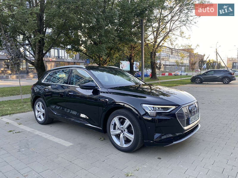 Внедорожник / Кроссовер Audi e-tron 2020 в Ужгороде