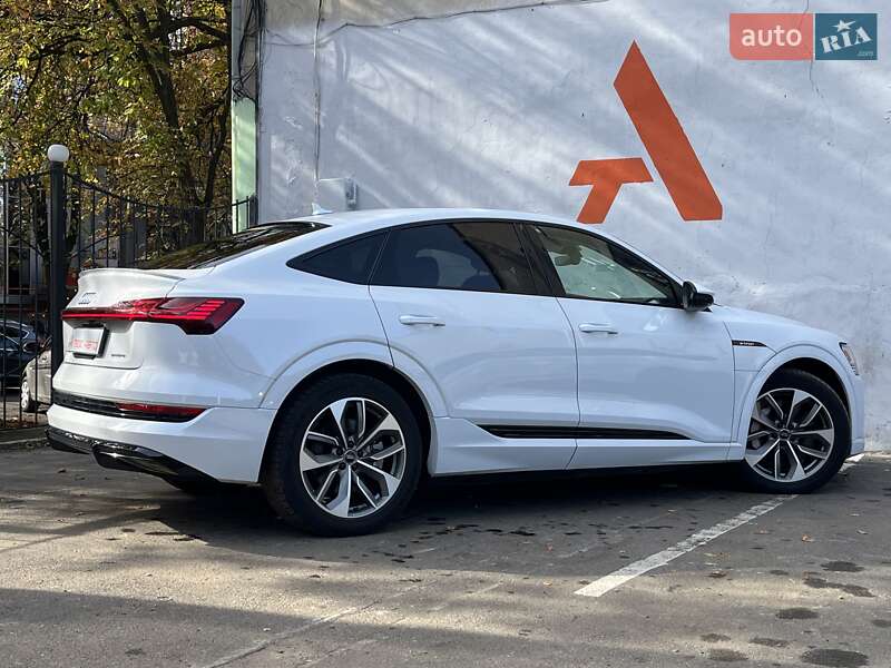 Позашляховик / Кросовер Audi e-tron 2020 в Одесі