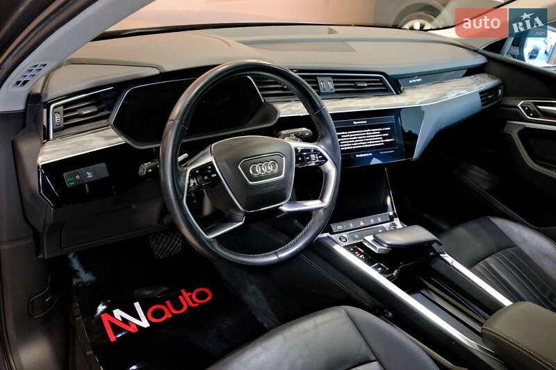 Внедорожник / Кроссовер Audi e-tron 2020 в Одессе