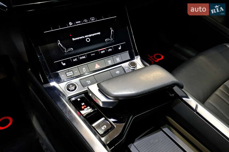Позашляховик / Кросовер Audi e-tron 2020 в Одесі