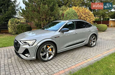 Audi e-tron 2022