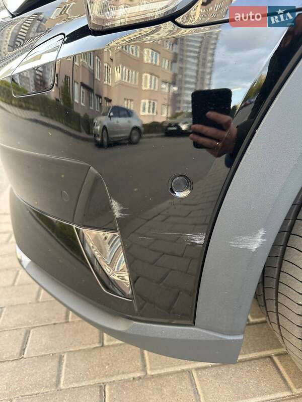 Внедорожник / Кроссовер Audi e-tron 2020 в Киеве