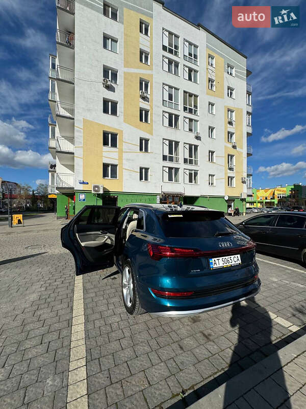 Внедорожник / Кроссовер Audi e-tron 2019 в Ивано-Франковске