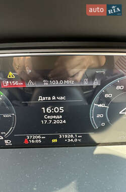 Внедорожник / Кроссовер Audi e-tron 2019 в 