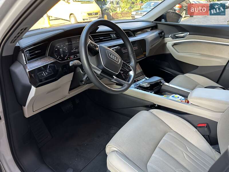 Внедорожник / Кроссовер Audi e-tron 2019 в Виннице