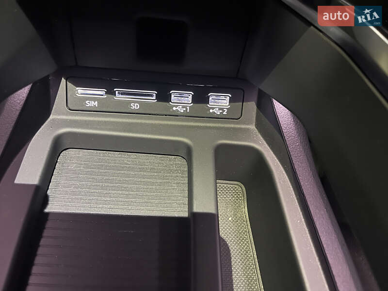 Внедорожник / Кроссовер Audi e-tron 2020 в Львове