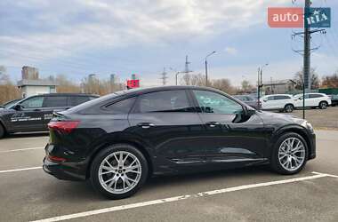 Внедорожник / Кроссовер Audi e-tron 2020 в 