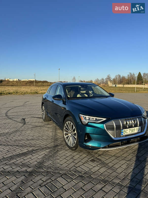 Позашляховик / Кросовер Audi e-tron 2019 в Львові фото 2 Позашляховик / Кросовер Audi e-tron 2019 в Львові