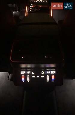 Позашляховик / Кросовер Audi e-tron 2022 в Рівному