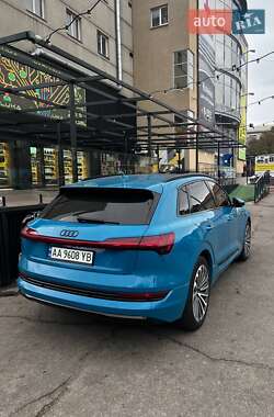 Внедорожник / Кроссовер Audi e-tron 2019 в Одессе