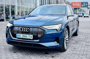 Внедорожник / Кроссовер Audi e-tron 2019 в Ровно