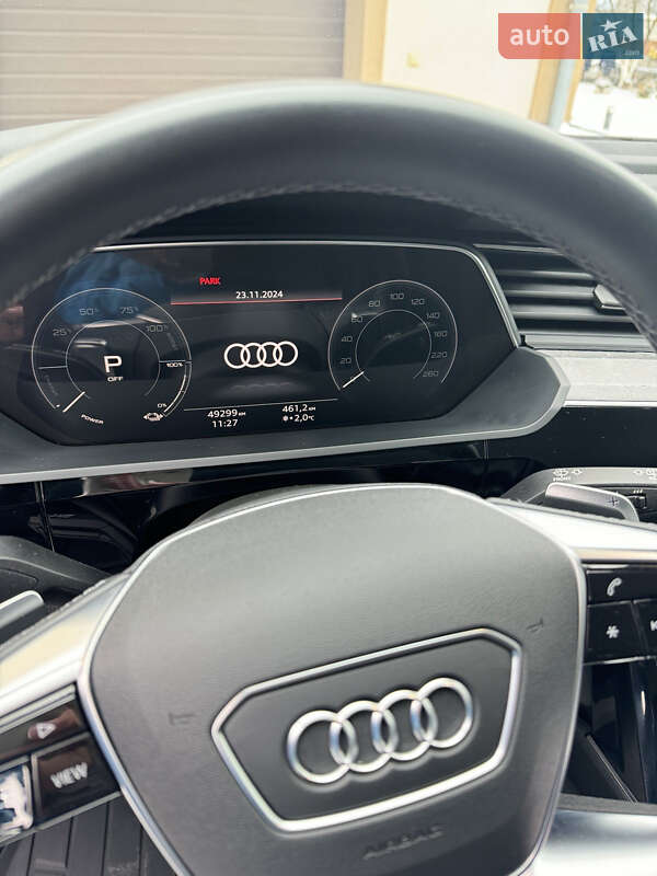 Внедорожник / Кроссовер Audi e-tron 2022 в Золочеве