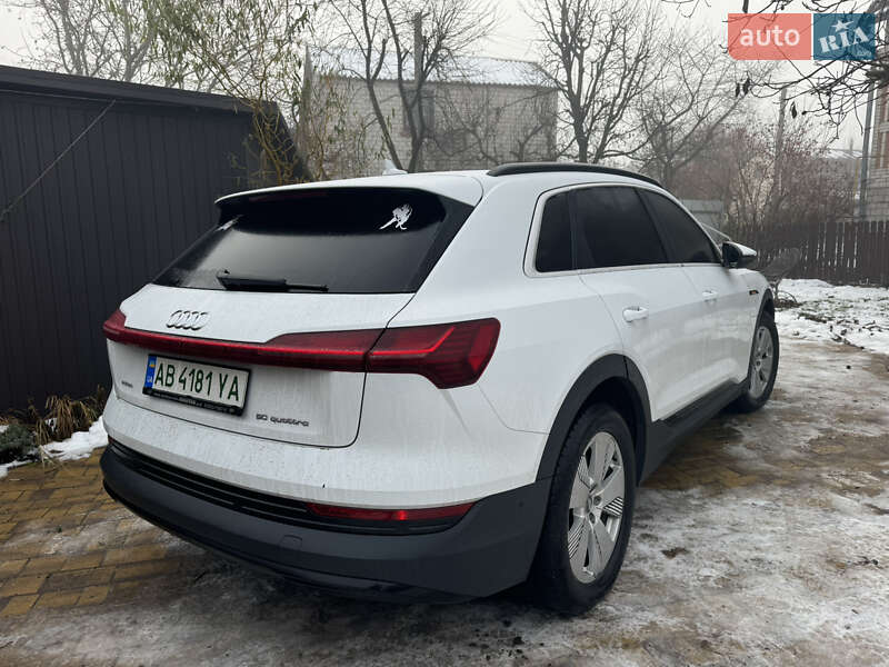 Позашляховик / Кросовер Audi e-tron 2020 в Вінниці