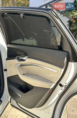 Позашляховик / Кросовер Audi e-tron 2019 в Полтаві