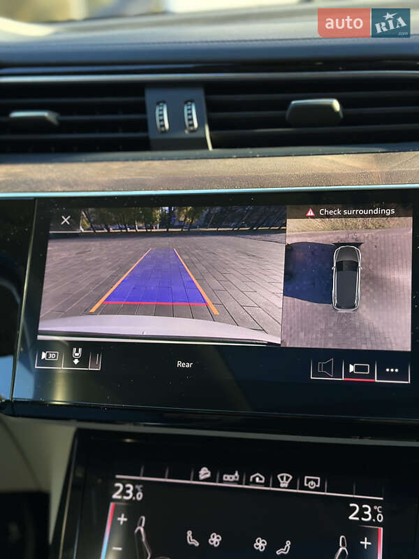 Внедорожник / Кроссовер Audi e-tron 2019 в Полтаве