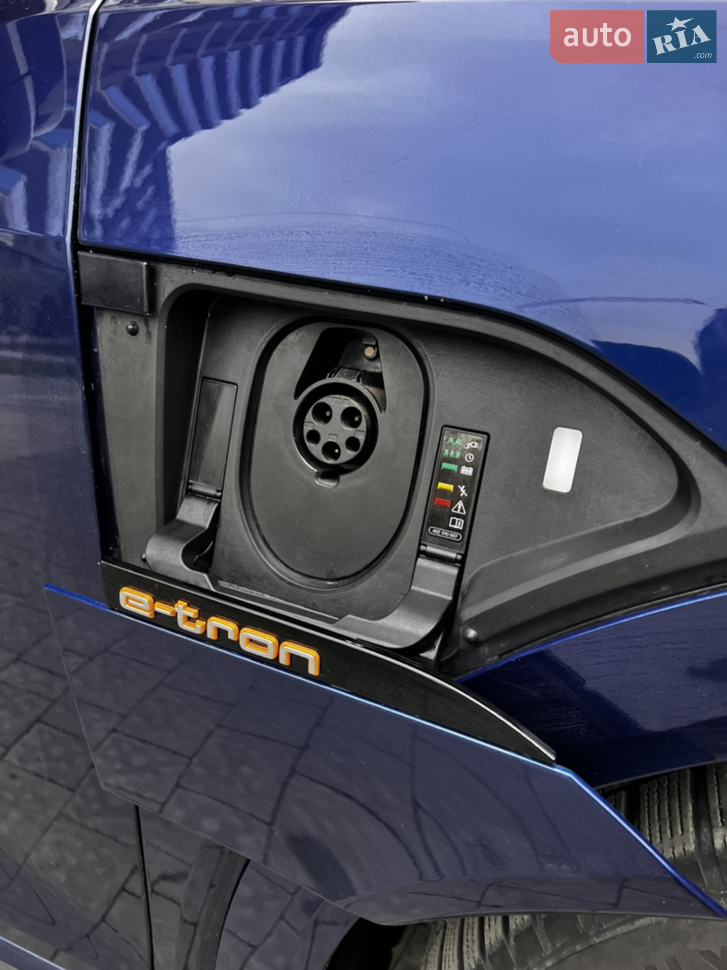 2020 Audi e-tron - мініатюра 20