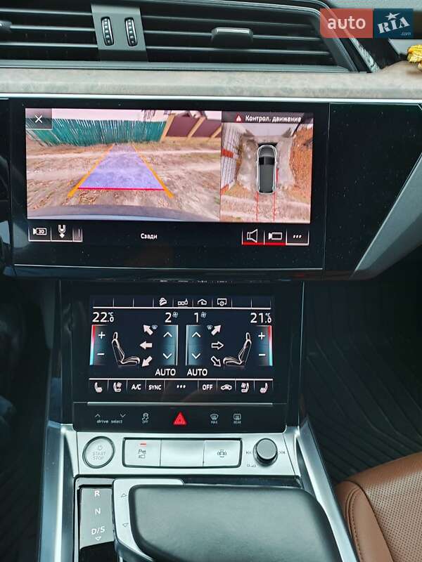 Позашляховик / Кросовер Audi e-tron 2019 в Києві