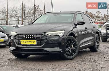 Позашляховик / Кросовер Audi e-tron 2019 в Ужгороді