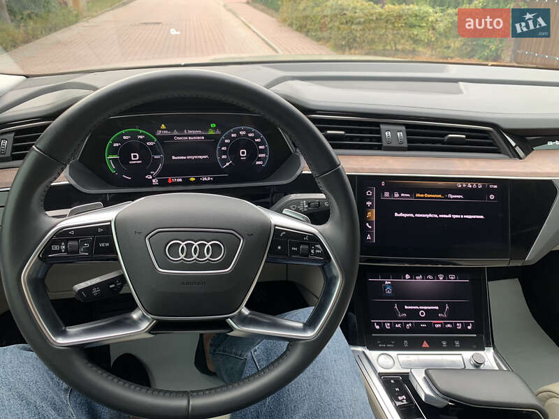 Внедорожник / Кроссовер Audi e-tron 2019 в Черновцах