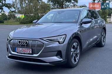 Позашляховик / Кросовер Audi e-tron 2018 в Кременчуці