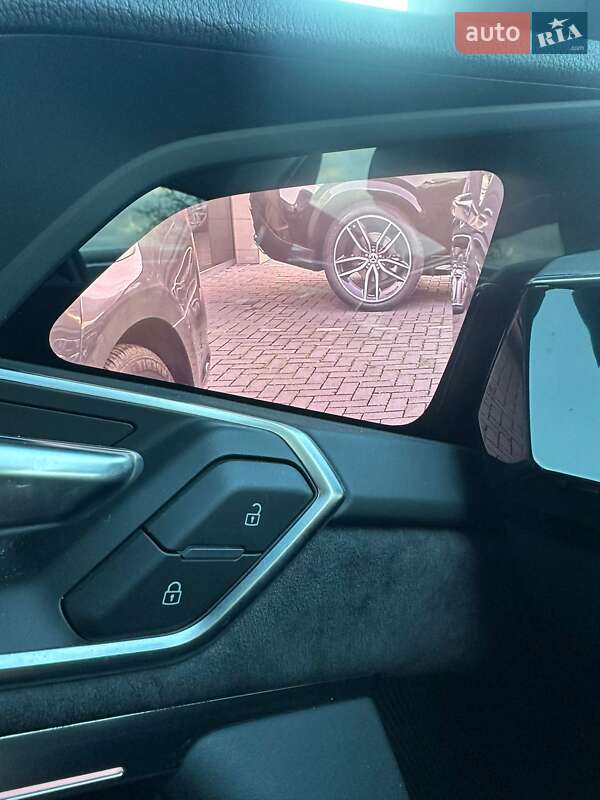 Внедорожник / Кроссовер Audi e-tron 2019 в Ужгороде