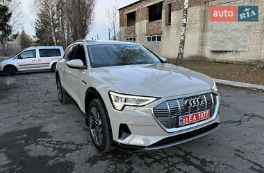 Внедорожник / Кроссовер Audi e-tron 2021 в Ровно