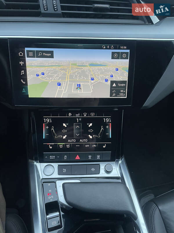 Внедорожник / Кроссовер Audi e-tron 2020 в Киеве