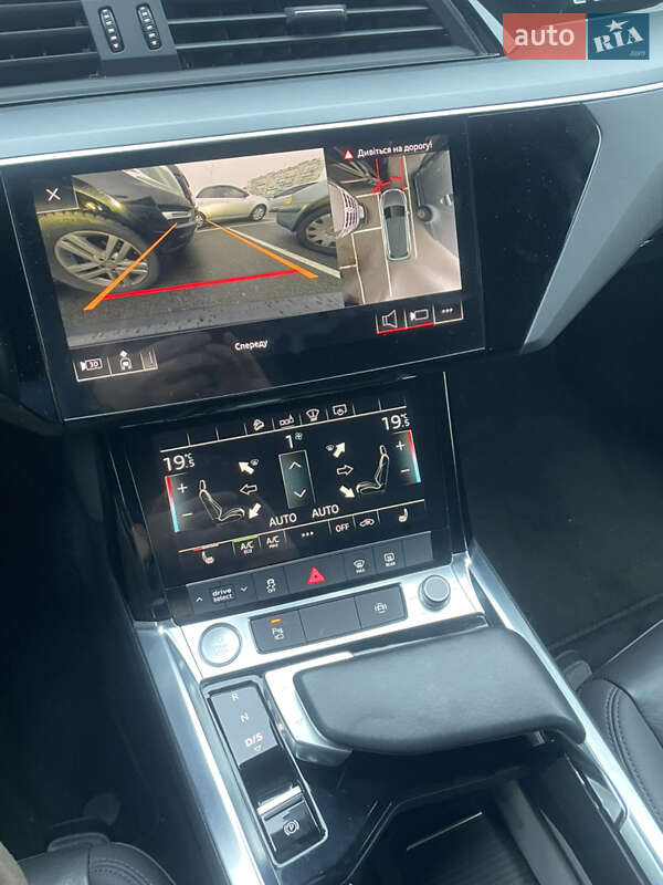 Внедорожник / Кроссовер Audi e-tron 2020 в Киеве