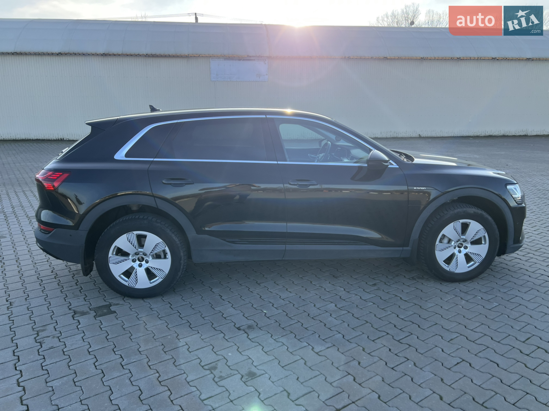 2022 Audi e-tron - мініатюра 6
